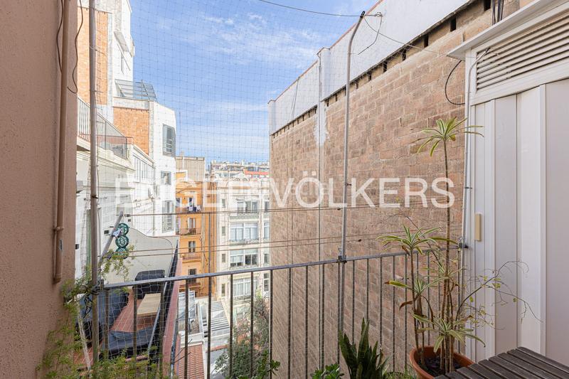 Foto 74bf60ce-5259-4aa1-a5ad-ad120f5fad8e. Appartement mit heizung in Dreta de l´Eixample Barcelona