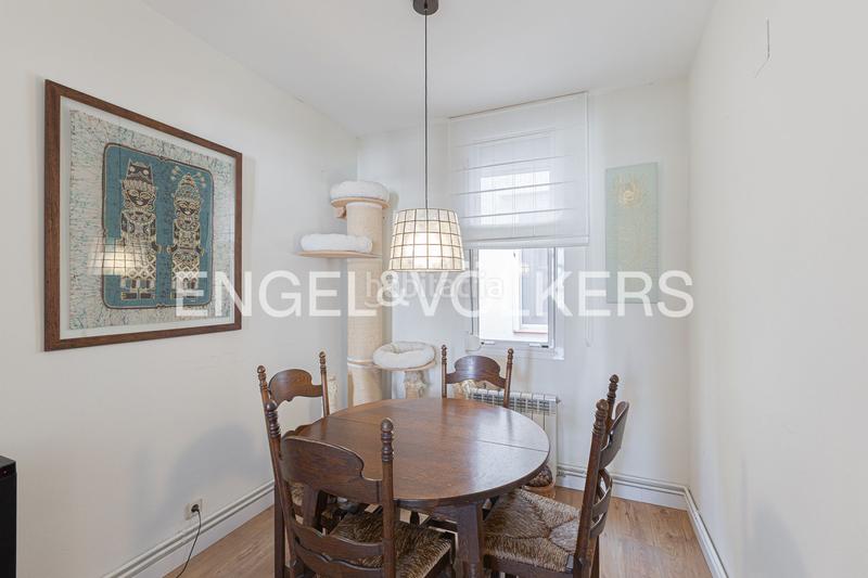 Foto ac3b7fbc-8dd7-4a60-9e1f-1d93a31e36d2. Appartement mit heizung in Dreta de l´Eixample Barcelona