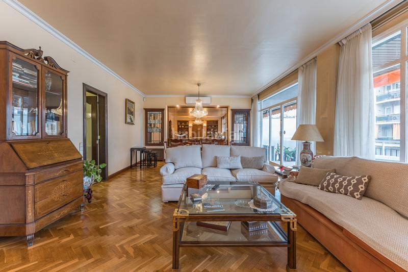 Foto 0bb9138f-4f0c-4339-bb83-e51b2f90faee. Appartement avec chauffage parking dans Sant Gervasi - Galvany Barcelona