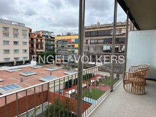 Affitto Appartamento in Dreta de l´Eixample. Piso amueblado en las arcadias confort, servicios y tranquilidad