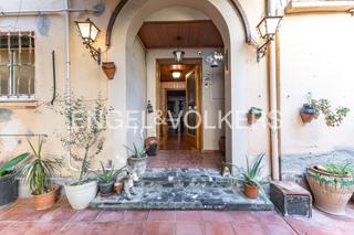 Casa en Centre. Casa a 4 vientos a reformar en el centro de santjust