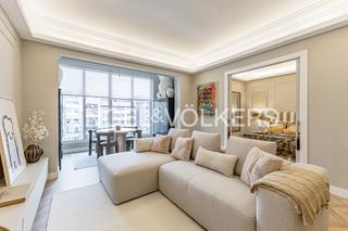 Apartamento en L´Antiga Esquerra de l´Eixample. Elegante piso reformado a estrenar en enric granados