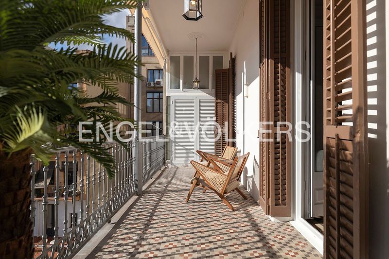 Foto b7c3b4e3-2cb4-4db0-9e52-e0399a37cef2. Pis amb calefacció a Dreta de l´Eixample Barcelona