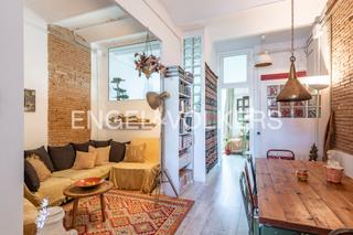 Appartement à Poblenou. Bonito apartamento en la calle mariá aguilò