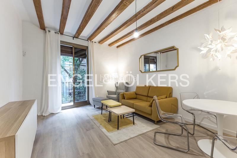 Foto 78340d71-6066-48cc-b0ba-2c4c213649d8. Apartamento hermoso apartamento con ubicación privilegiada en el born en Barcelona