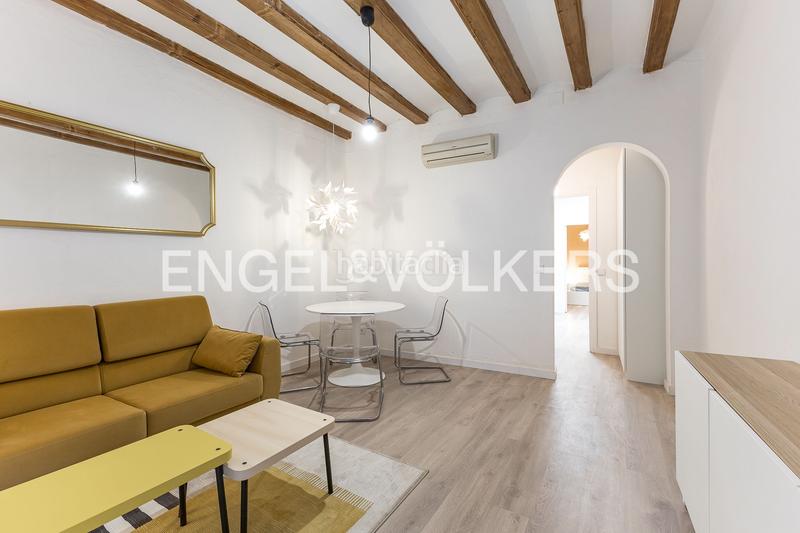 Foto aa5e8032-cd64-42b4-9c98-a8615c9dc274. Apartamento hermoso apartamento con ubicación privilegiada en el born en Barcelona