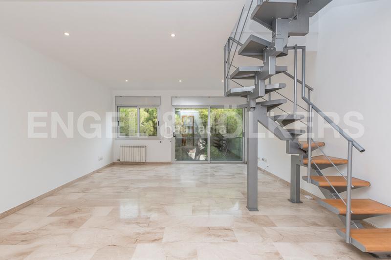 Foto f28b3729-8f55-4c54-ac68-0a12b2cc6195. Lloguer àtic amb calefacció aparcament a Peramàs Mataró