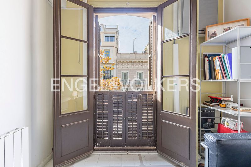 Piso nuda propiedad gran oportunidad de inversión en eixample dreta en Barcelona - Imagen 15