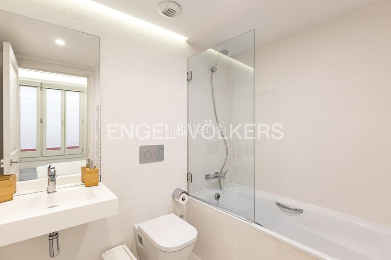 Foto 1b95cdf6-bf70-4c19-8df7-8d8f7a704f9f. Miete etagenwohnung mit heizung in Dreta de l´Eixample Barcelona