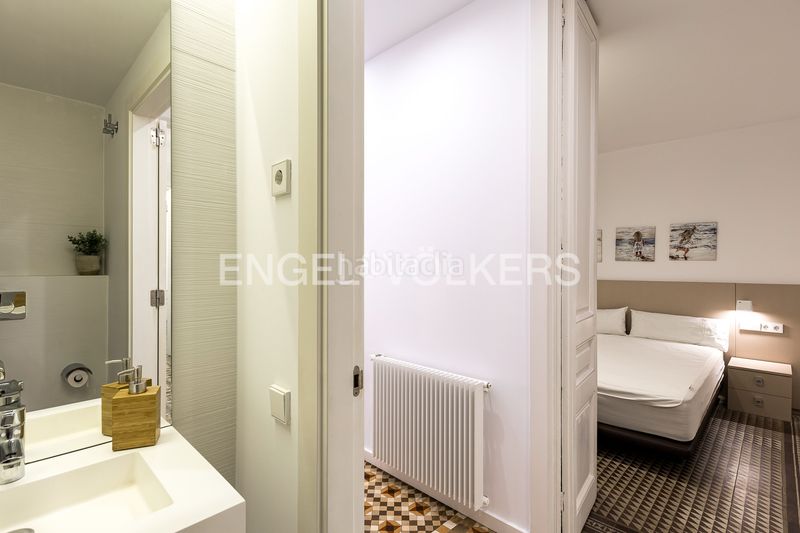 Foto d9440206-c49c-4673-8eb3-96ec19001f46. Miete etagenwohnung mit heizung in Dreta de l´Eixample Barcelona