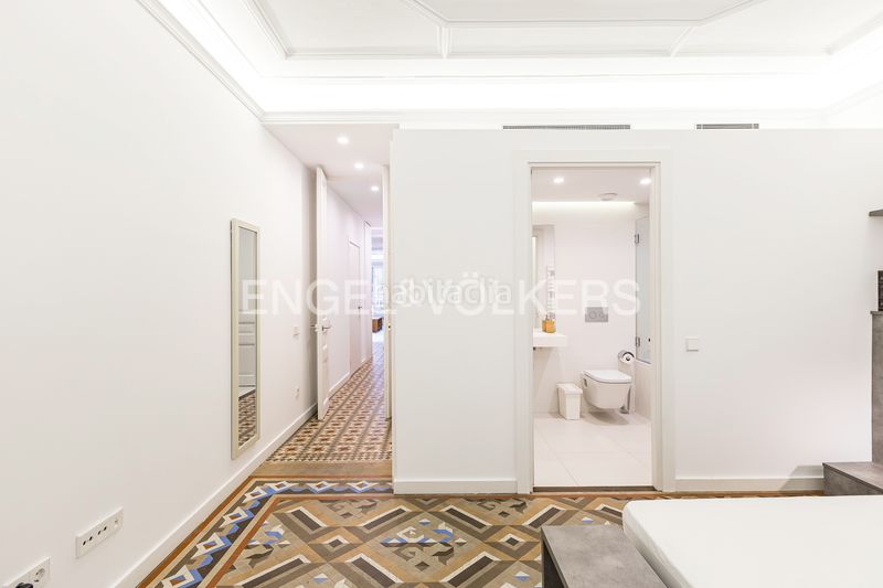 Foto f94056a7-c368-434d-bf21-0876c9cd6d3d. Miete etagenwohnung mit heizung in Dreta de l´Eixample Barcelona
