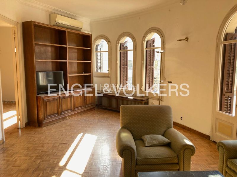 Foto 67f42877-7593-44c7-991b-f10e7e723629. Pis amb calefacció a Vila de Gràcia Barcelona
