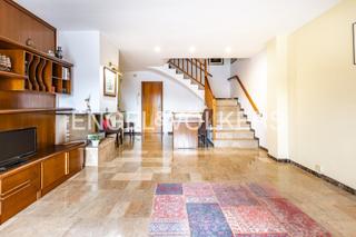 House in Bufalà. Magnífica casa adosada en bufalà