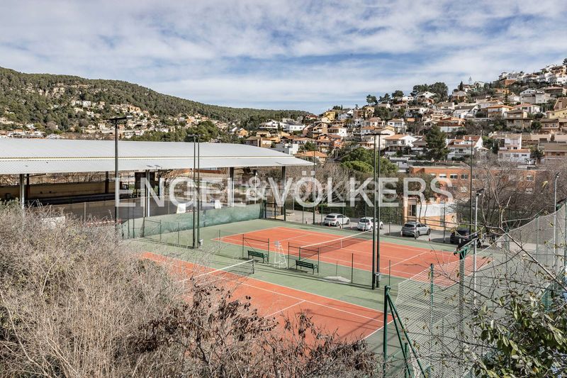 Foto 03beb942-2210-43e4-b81d-00d79760827b. Casa amb calefacció a Vallirana