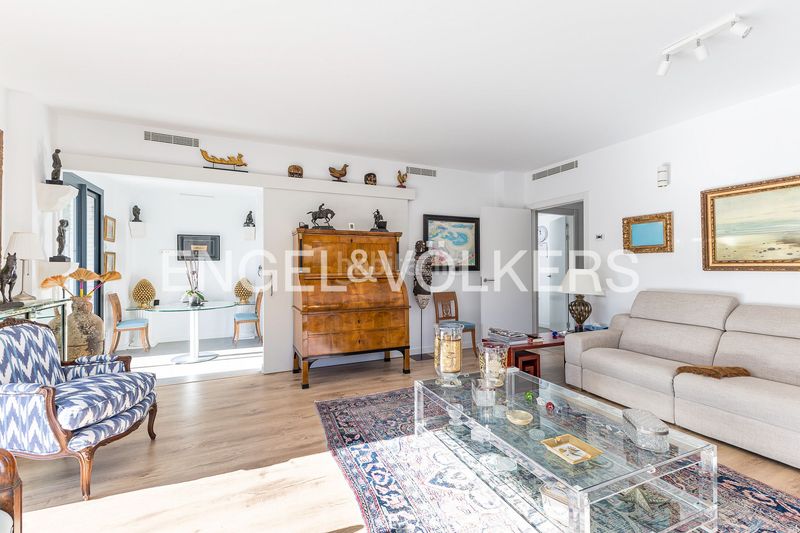 Foto 9199c1eb-49eb-4bd5-9442-73ce286ef74c. Pis amb calefacció aparcament piscina a La Plana Sitges