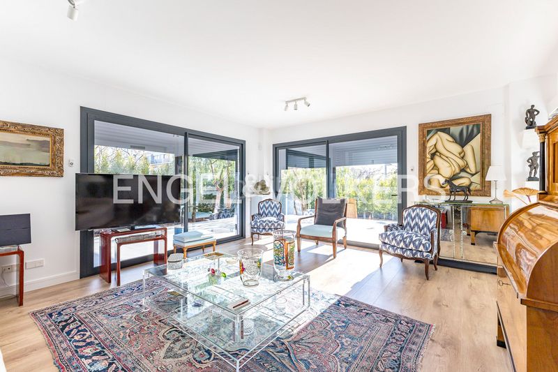 Foto c1dd6add-a8c3-4334-a229-76b5a59ed425. Pis amb calefacció aparcament piscina a La Plana Sitges