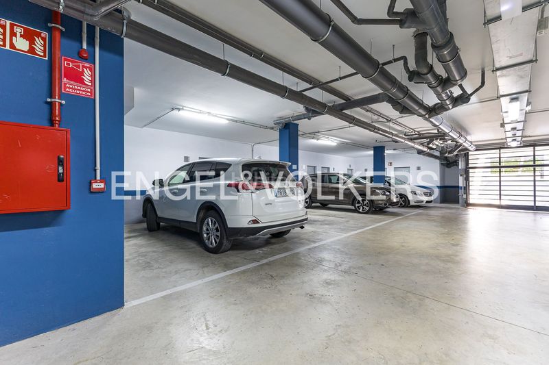 Foto e35d82af-36e8-47c6-8867-1ddf01803689. Pis amb calefacció aparcament piscina a La Plana Sitges