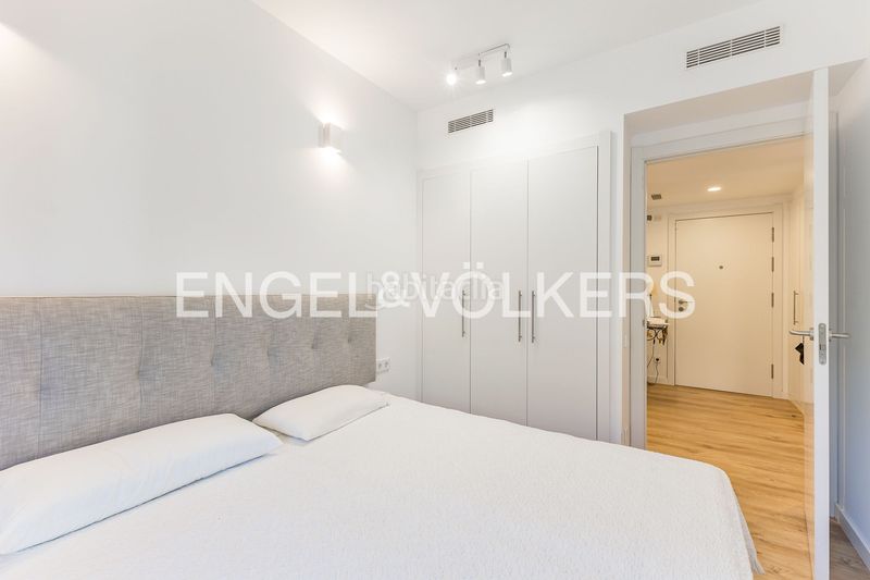 Foto e477cc22-43de-4c39-b49c-752246f0d495. Pis amb calefacció aparcament piscina a La Plana Sitges