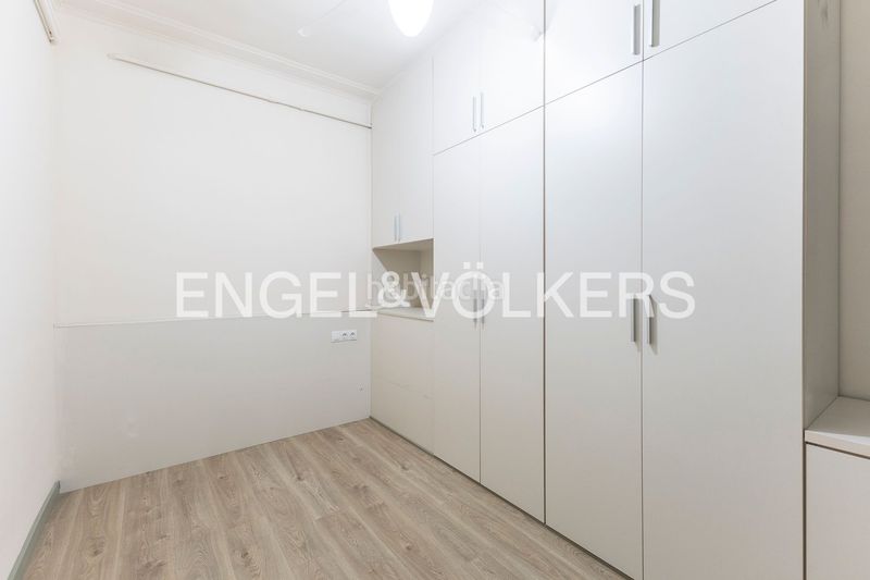 Foto f7a733b3-cf38-40ef-9c23-3de17e1bc9b2. Pis amb calefacció a Putget - Farró Barcelona