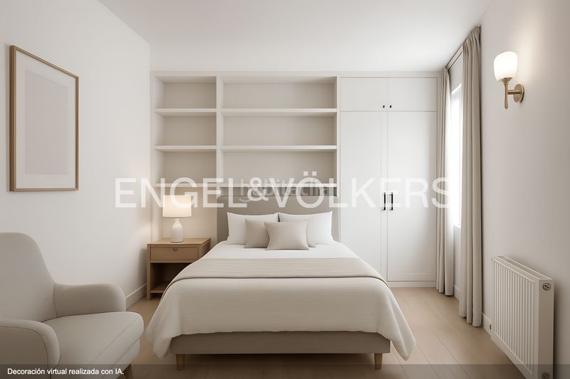 Foto 72aef9fa-3a41-4c5d-8fd3-6294613d1400. Piso amplio piso de 4 dormitorios con gran potencial y opción de parking cerca del centro en Sitges