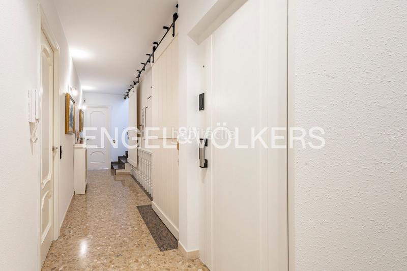 Foto 79e5e185-9a40-4be5-918b-7ce4b7979ba5. Casa amb calefacció aparcament a Centre-Estació Gavà