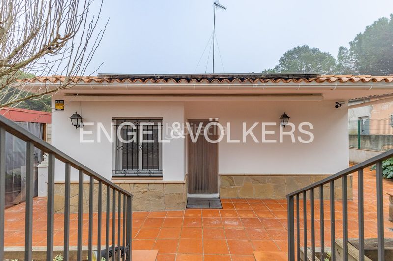 Foto 329be025-5a2e-47f9-80d0-97dfa2b941a0. Casa amb calefacció aparcament a Vacarisses