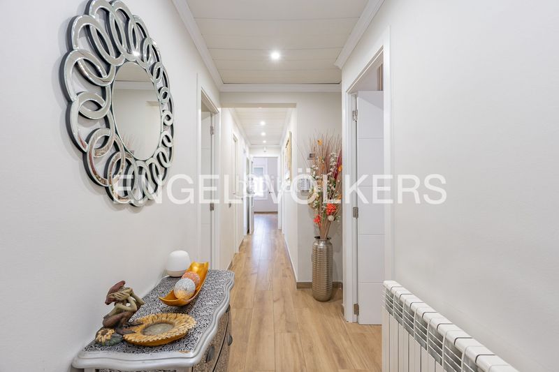 Foto d279d696-d039-449e-b698-77c2a083cd9e. Casa amb calefacció aparcament a Vacarisses