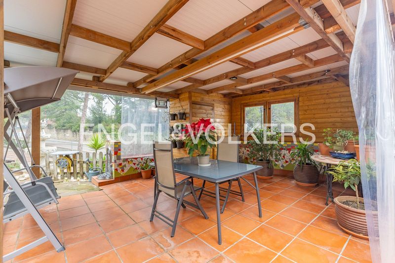 Foto dcb81436-53c5-47f3-90bd-f28089e758c0. Casa amb calefacció aparcament a Vacarisses
