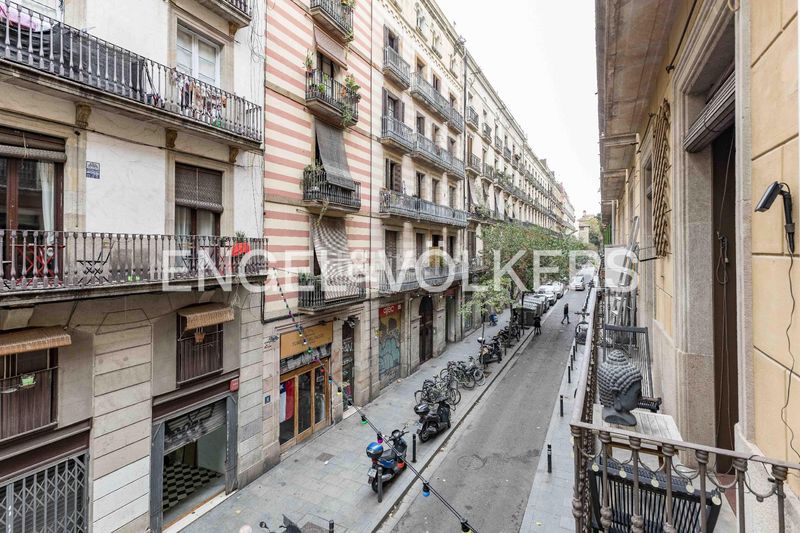 Foto 0c2ffc16-5e8a-4ea6-9a7a-739e76ba0bd4. Loft amb calefacció a Raval Barcelona