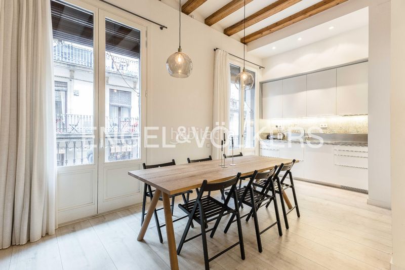 Foto 2c8138fa-c538-460d-a4fa-8e6f42955b89. Loft amb calefacció a Raval Barcelona