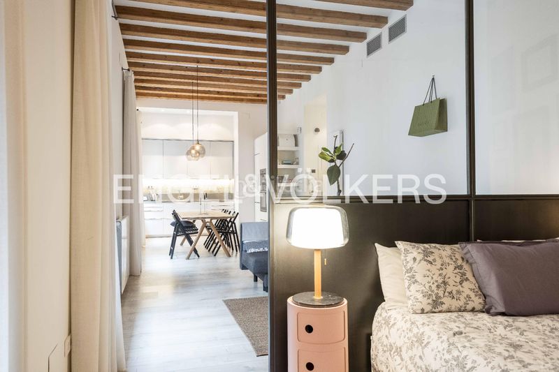 Foto d078d1cb-47dd-460a-b628-4e651f2704f6. Loft amb calefacció a Raval Barcelona