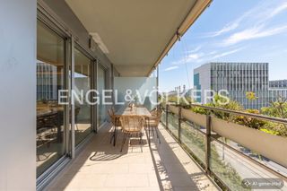 Piso en Diagonal Mar i el Front Marítim del Poblenou. Exclusivo apartamento de lujo con parking  en port forum