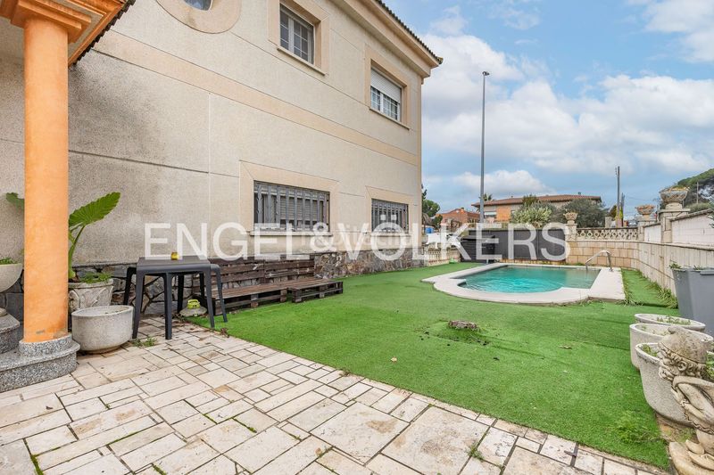 Foto 86535777-f3f6-440e-8d01-d17c55fdeabe. Casa amb calefacció piscina a Polinyà
