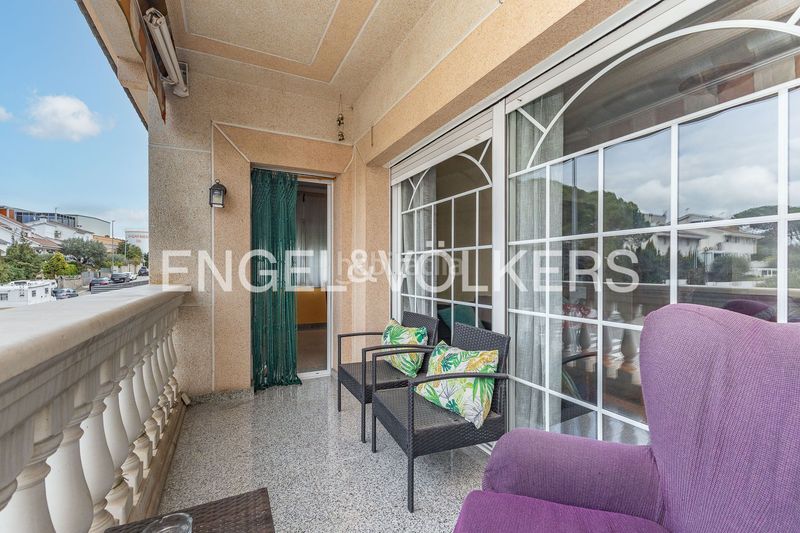 Foto db0fa927-f0b9-467e-9204-c082e696b387. Casa amb calefacció piscina a Polinyà