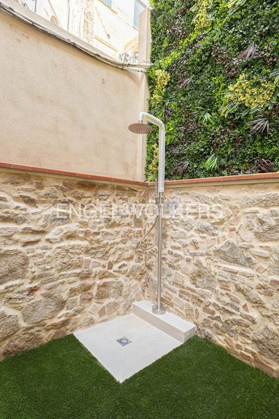 Foto b9ad766e-c7db-4102-8d3d-5262ee435892. Pis amb calefacció a El Camp de l´Arpa del Clot Barcelona