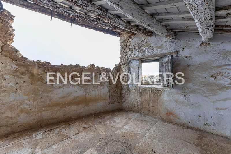 Foto ff4a1f72-637a-4e3b-8209-a81552c96835. Casa amb calefacció a Granada (La)