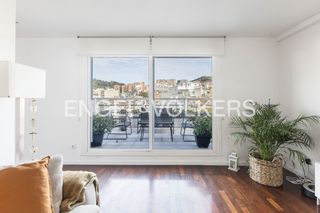 Miete Dachwohnung in La Salut. Coqueto sobreático con vistas panorámicas  vacacional