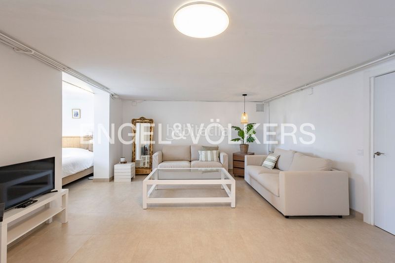Foto f86f5c55-bb92-4ea8-87c7-e01039730427. Casa adossada amb calefacció piscina a Bruguers Gavà
