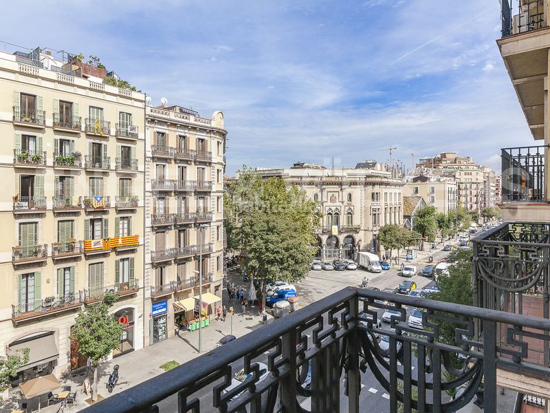 Foto 3452a04b-fde1-42ac-a518-7a5b40e9449e. Pis amb calefacció a Dreta de l´Eixample Barcelona