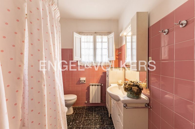 Foto 36b83eba-a133-44ff-ab7b-7ea01289704a. Masia amb calefacció aparcament piscina a Can Quirze Mataró