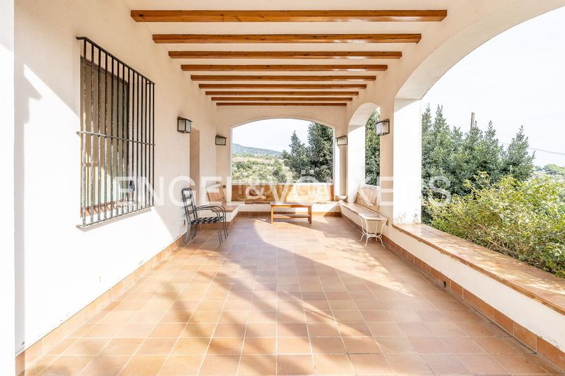 Foto 3f6e48fd-dbb5-4588-902e-8de5fc538934. Masia amb calefacció aparcament piscina a Can Quirze Mataró