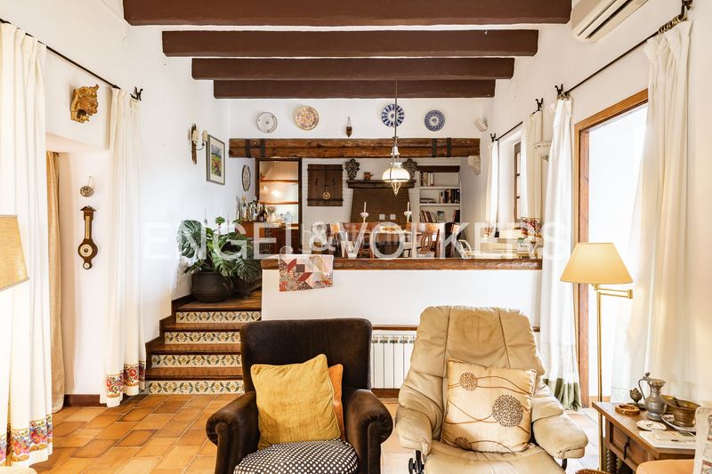 Foto 957f43cb-1c70-4e27-8944-ac29d1e72ef7. Masia amb calefacció aparcament piscina a Can Quirze Mataró