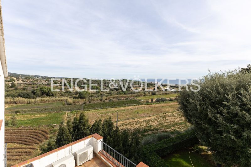 Foto c1f20f81-05eb-4684-a9be-e61bea38daf1. Masia amb calefacció aparcament piscina a Can Quirze Mataró