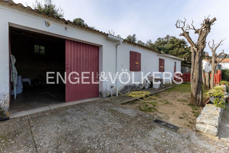 Foto dfeaa644-4a80-4436-8c3a-5b03fc9acf3d. Masia amb calefacció aparcament piscina a Can Quirze Mataró