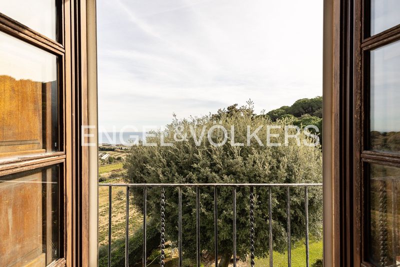 Foto f3c0d467-e76c-4e7e-a4fc-071dce921def. Masia amb calefacció aparcament piscina a Can Quirze Mataró