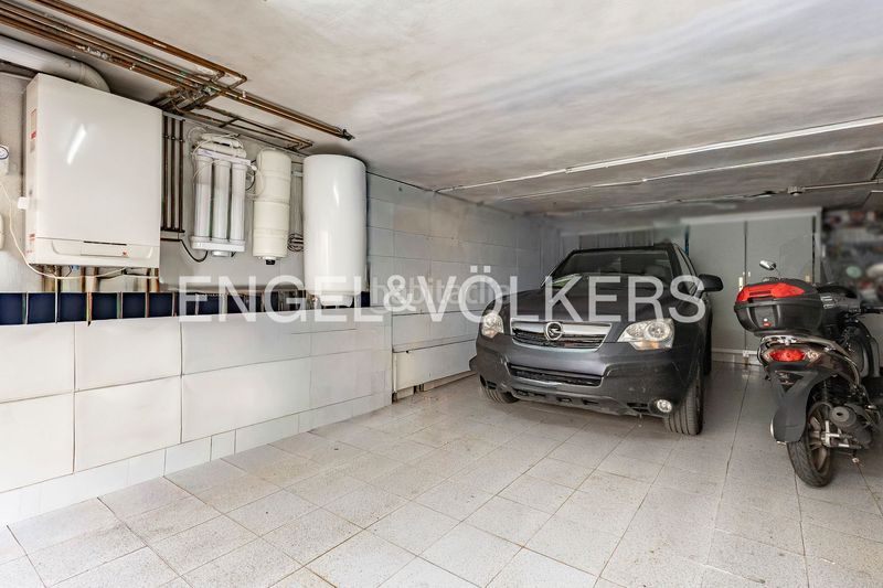 Foto 1cfa0491-0e3f-4cdd-9366-349bbbb8116b. Casa amb calefacció aparcament a Ciutat Diagonal Esplugues de Llobregat