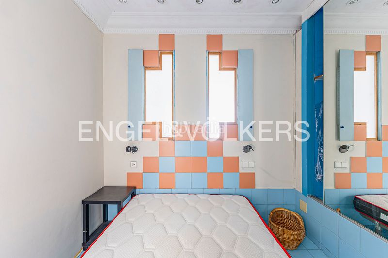 Foto bb54f8c8-f021-4c7a-ab20-7b3cd2fad4c4. Pis amb calefacció a Font de la Guatlla Barcelona