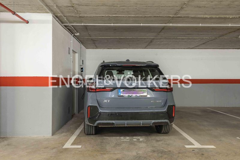 Foto 6f6b1ffb-fc59-419b-a91f-6c1abe72ce3c. Pis amb calefacció aparcament a La Bordeta Barcelona