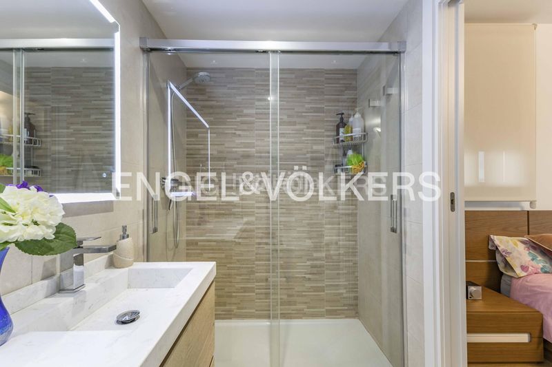 Foto a7d230fc-67c3-4b5f-9228-06692e128c7f. Pis amb calefacció aparcament a La Bordeta Barcelona