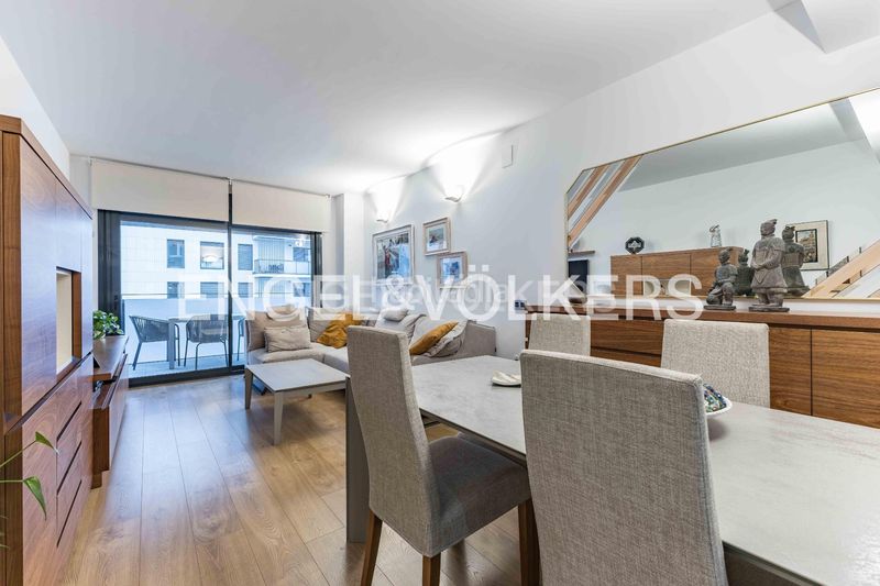 Foto ac756a2b-a4fb-42ff-a444-b565b2879582. Pis amb calefacció aparcament a La Bordeta Barcelona